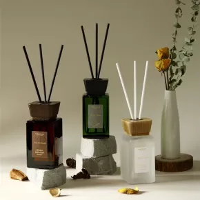 150ml Rectangular Bottle Reed Diffuser With Wood Lid - 副本